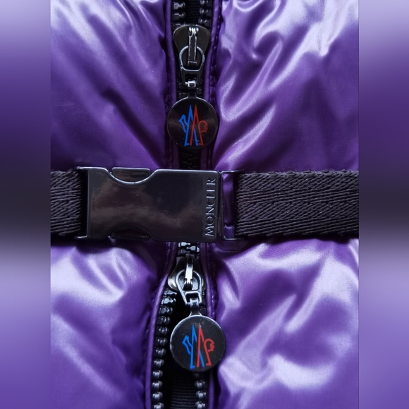 Women's Moncler Grenadille 2012 Purple Hooded Belted Down Jacket Size 3 US M - Picture 5 of 10